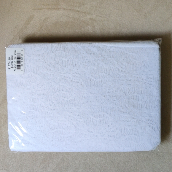 Elegant Moments Lace Halter Mini Dress, Queen 1x-3x Brand New without Tag - Picture 3 of 4